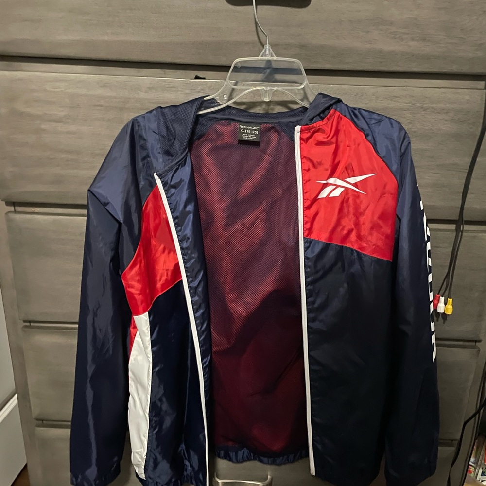 Reebok wind breaker